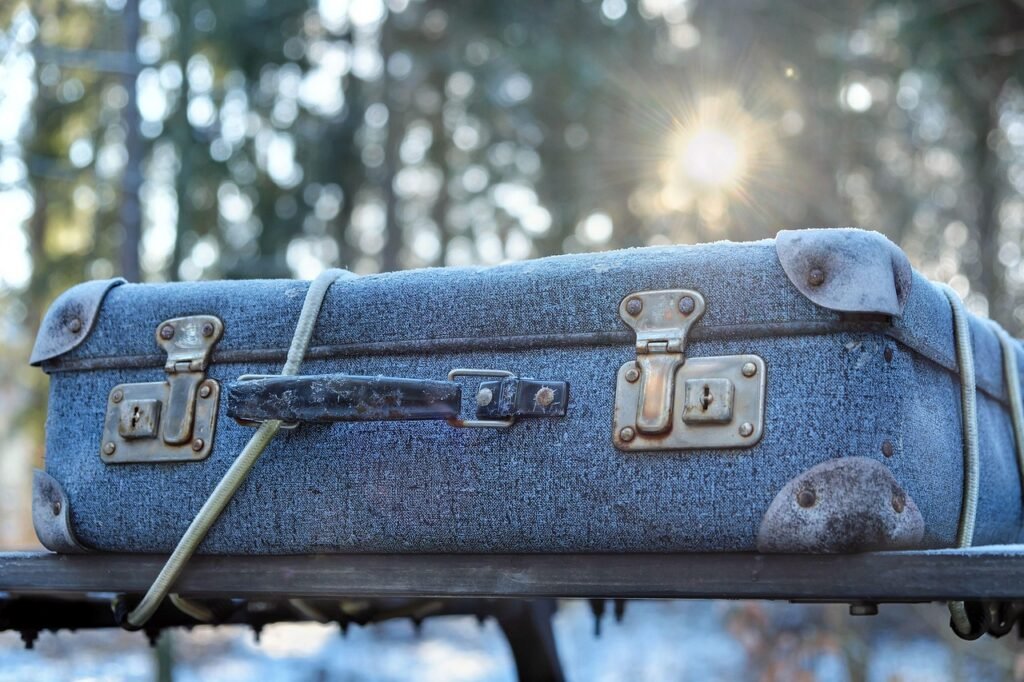 luggage, frost, travel, sunlight, suitcase, cardboard suitcase, worn, cold, frozen, winter, outdoors, bokeh, luggage, luggage, suitcase, suitcase, suitcase, suitcase, suitcase