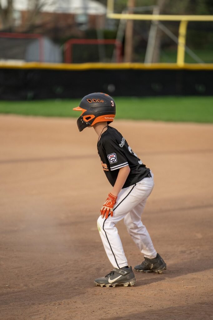 baseball, little league, youth, kid, baseball bat, glove, pitch, outfield, game, sports